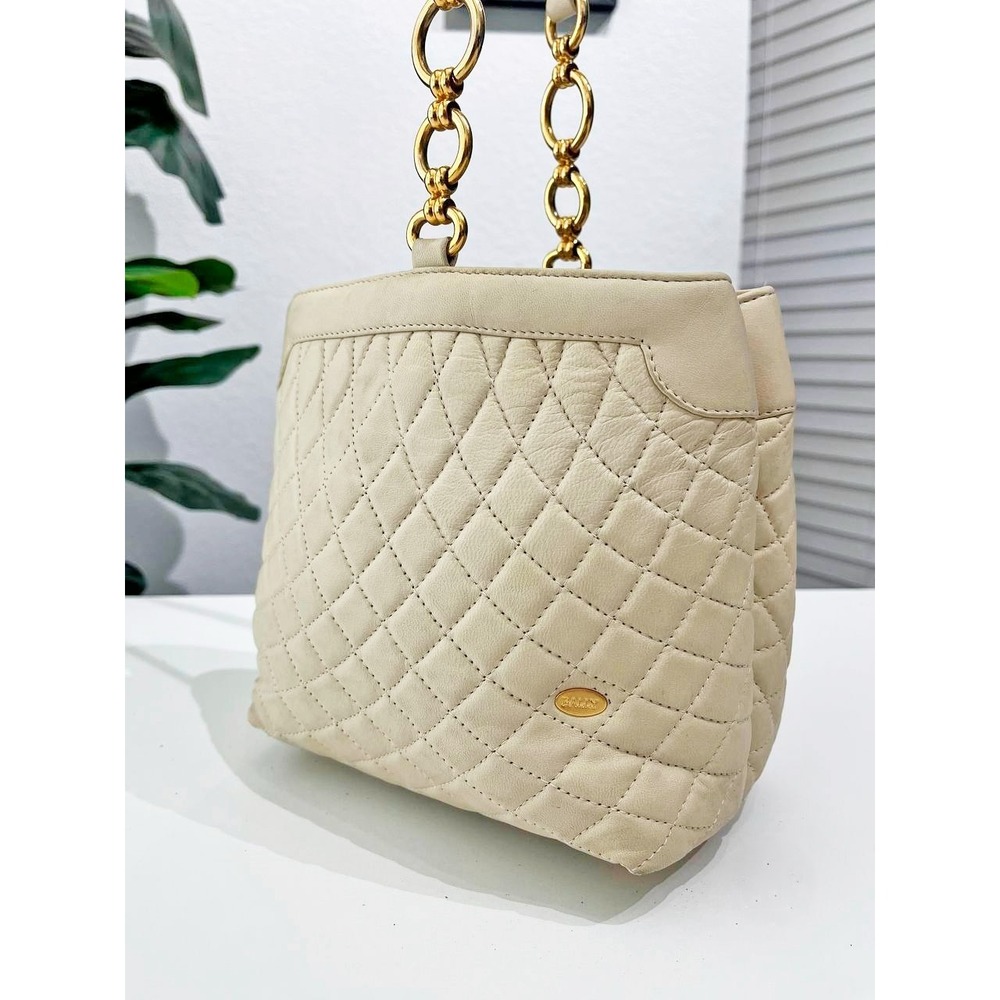 Bally Cream Quilted Leather Shoulder Bag Gold Chain Strap Made In Italy